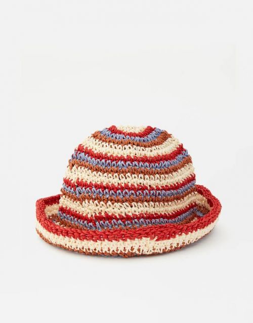 czapki damskie na drutach