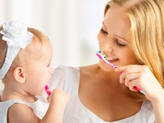 Jak skłonić malucha do czyszczenia zębów?
