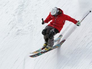 Absolutna podstawą narciarzy są buty narciarskie