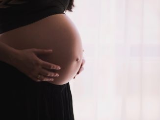 Kalendarz ciąży – co dzieje się w kolejnych trymestrach ciąży?
