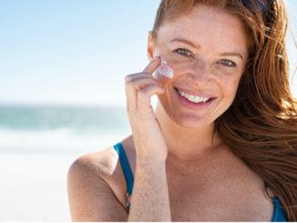 Kosmetyki na lato – jak chronić skórę przed słońcem?