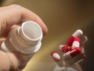Czy warto brać probiotyki podczas antybiotykoterapii?
