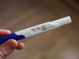 Sennik test ciążowy – co to znaczy?