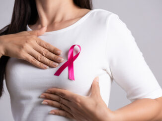 Różowy październik — miesiąc profilaktyki raka piersi