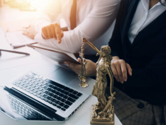 Przewodnik po specjalizacjach adwokackich – jak wybrać eksperta w konkretnej dziedzinie prawa?