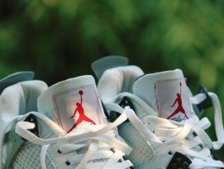 Sneakersy Jordan 4 – co warto o nich wiedzieć?