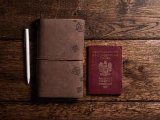 Jak się przygotować do wykonania zdjęcia do paszportu?