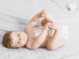 Dowiedz się jak pozbyć się odparzenia pieluszkowego u niemowlaka