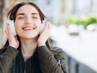 Dlaczego warto słuchać muzyki? – Ciekawe właściwości